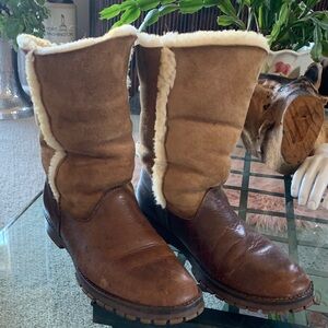 Don Diego Leather & Shearling-lined fur Boots Marked 35-fits like size 7